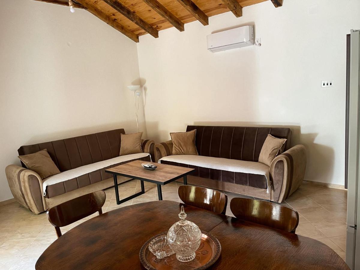 Lakeview Apartments Jolicic فيربازار المظهر الخارجي الصورة