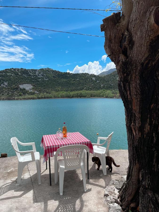 Lakeview Apartments Jolicic فيربازار المظهر الخارجي الصورة